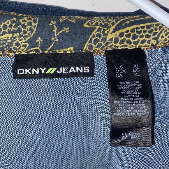 DKNY Jean Jacket - Picture 12 of 12